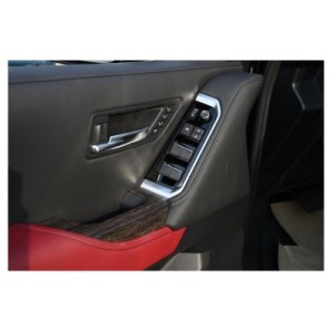 Toyota Land Cruiser 300 VXR | High-Performance SUV