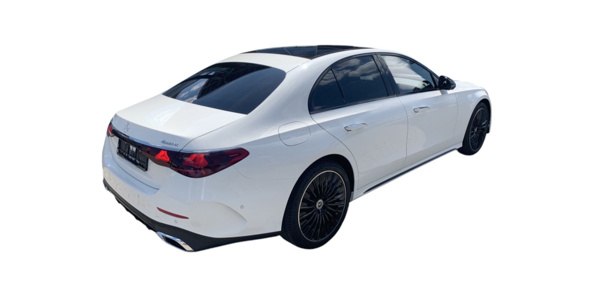 Mercedes-Benz E 220d 4MATIC - Luxury Sedan with AWD Performance