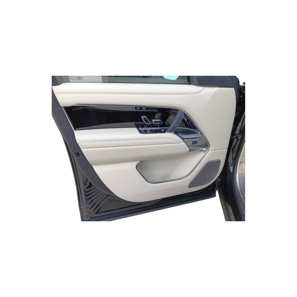 Land Rover Range Rover Autobiography SWB 4.4 AWD - Luxury Redefined