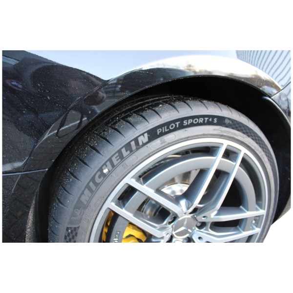 Mercedes-AMG SL 63 | Iconic Open-Top Performance