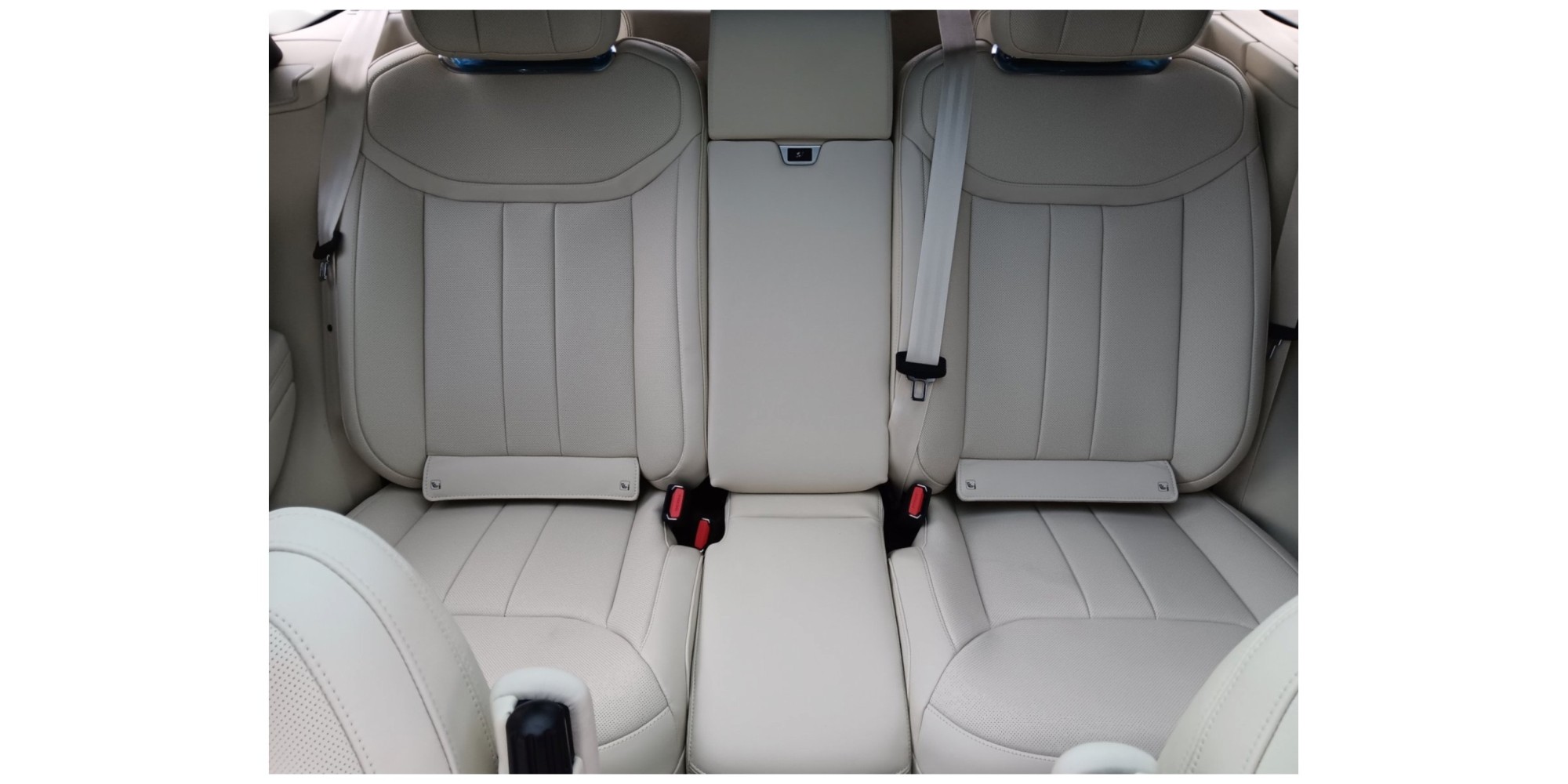 Land Rover Range Rover Autobiography SWB 4.4 AWD - Luxury Redefined