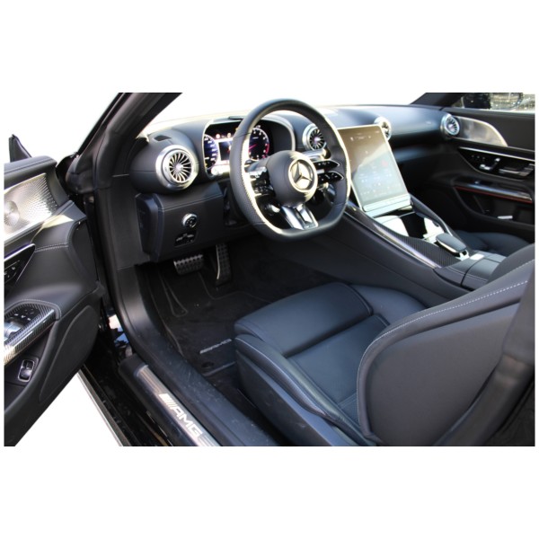 Mercedes-AMG SL 63 | Iconic Open-Top Performance