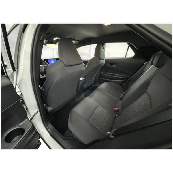 Toyota C-HR Active | Compact Hybrid SUV