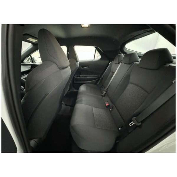 Toyota C-HR Active | Compact Hybrid SUV