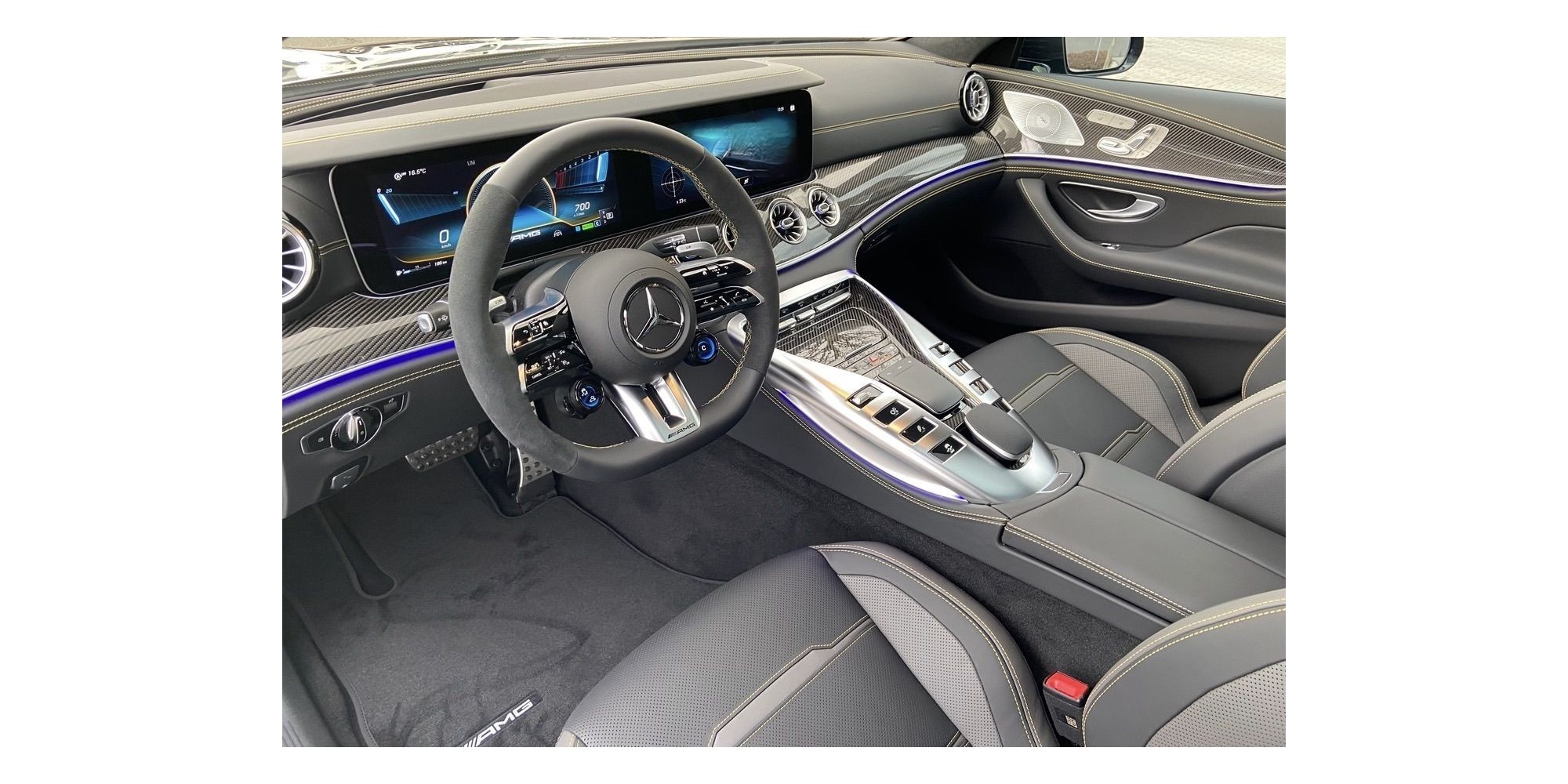 Mercedes-AMG GT 43 | Performance and Elegance