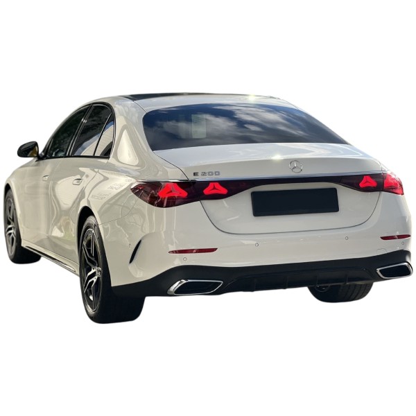 Mercedes-Benz E 200 | Stylish Sedan with AMG Flair