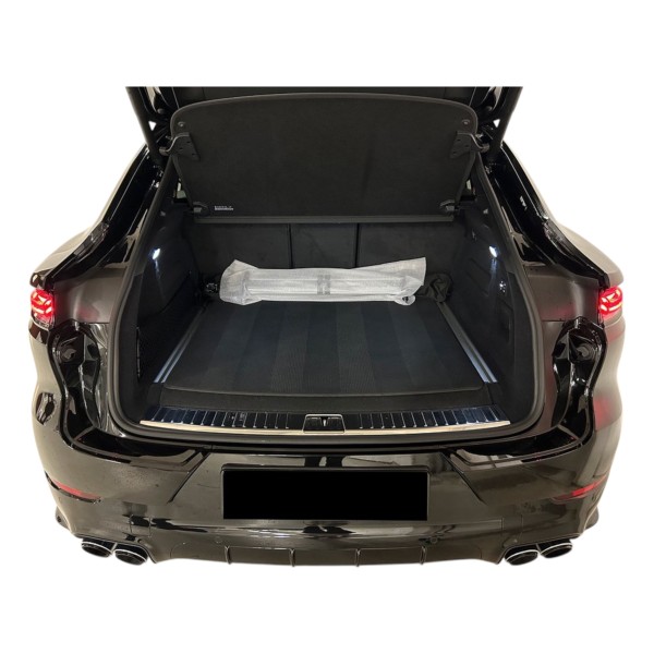 Porsche Cayenne Coupé E-Hybrid | Luxury Hybrid SUV