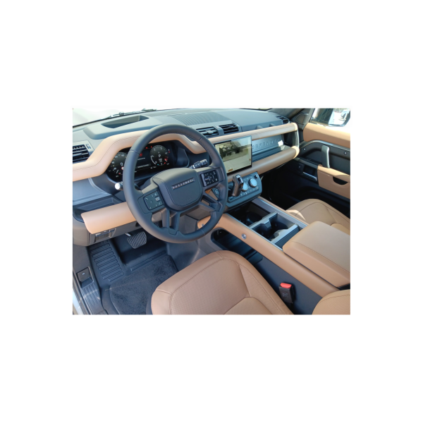 Land Rover Defender D300 | Strength and Elegance