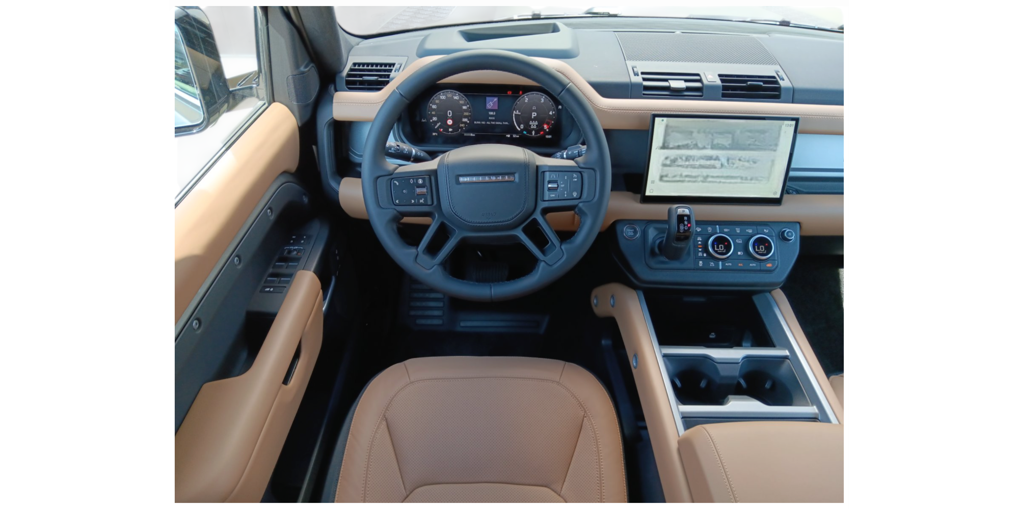 Land Rover Defender D300 | Strength and Elegance