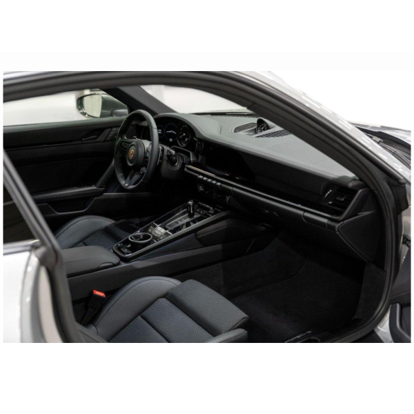 Porsche 911 Carrera T | Iconic Sports Car