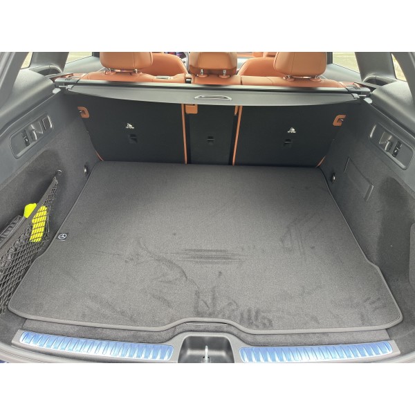 Mercedes-Benz GLC | Efficient Diesel SUV