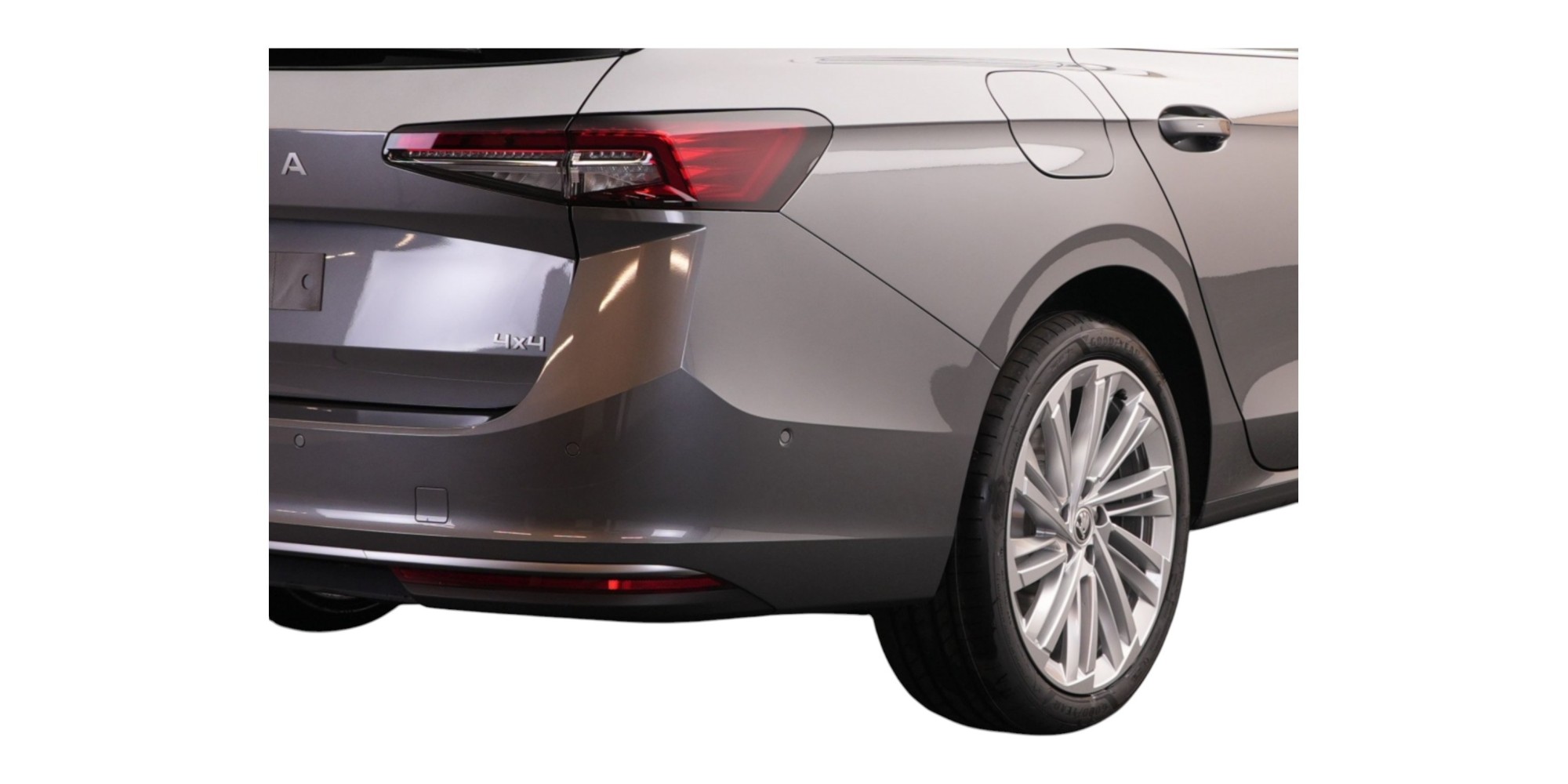 Skoda Superb Combi L&K 2.0 TDI 4x4 DSG - Luxury & Power