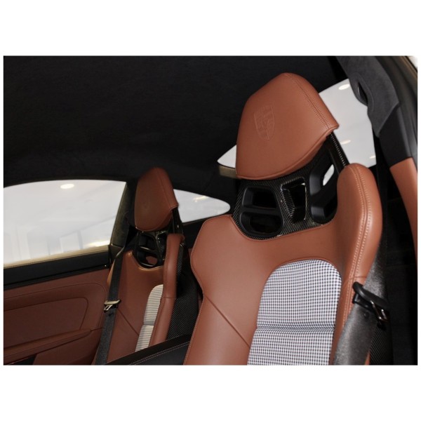 Porsche 911 GT3 Touring | Performance and Luxury