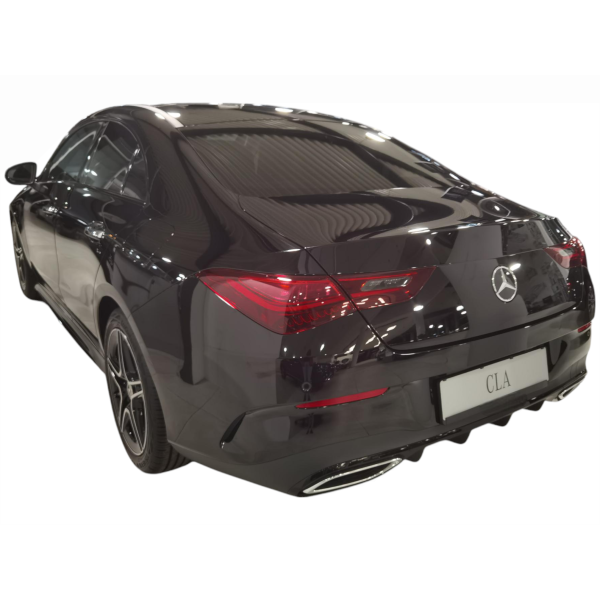 Mercedes-Benz CLA 180 Coupé | Compact Elegance