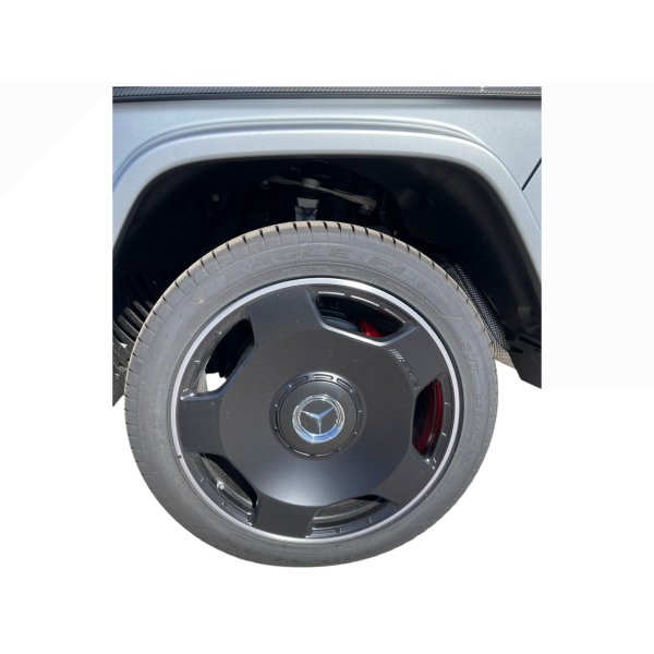 Mercedes-AMG G 63 | Iconic Power and Performance