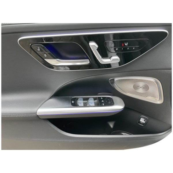 Mercedes-Benz C 220d - Luxury Diesel Sedan | Modena Motors GMBH