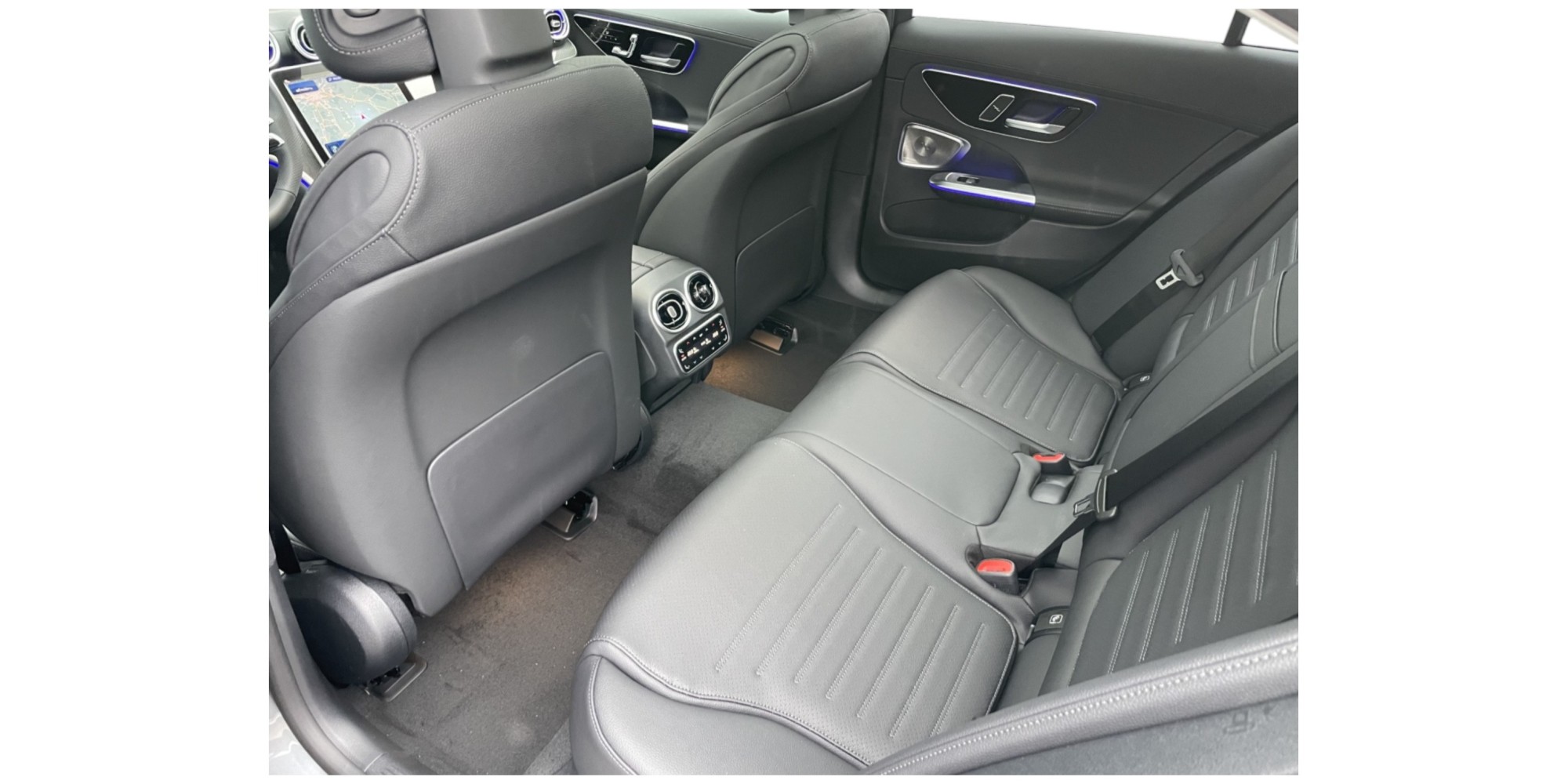 Mercedes-Benz C 220d - Luxury Diesel Sedan | Modena Motors GMBH