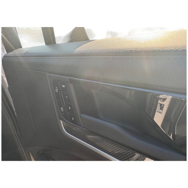 Porsche Cayenne Turbo E-Hybrid - Luxury & Performance SUV