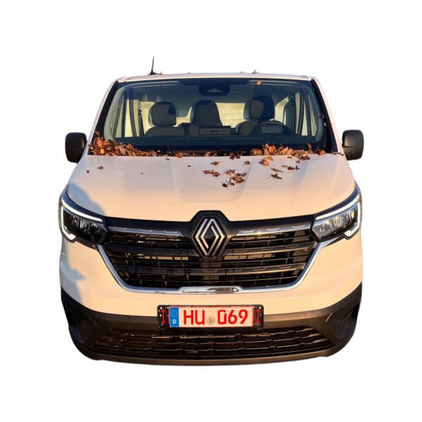 Renault Trafic 2.0 DCI - Versatile Van with Efficiency