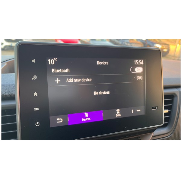 Renault Trafic 2.0 DCI - Versatile Van with Efficiency