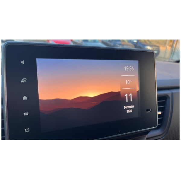 Renault Trafic 2.0 DCI - Versatile Van with Efficiency