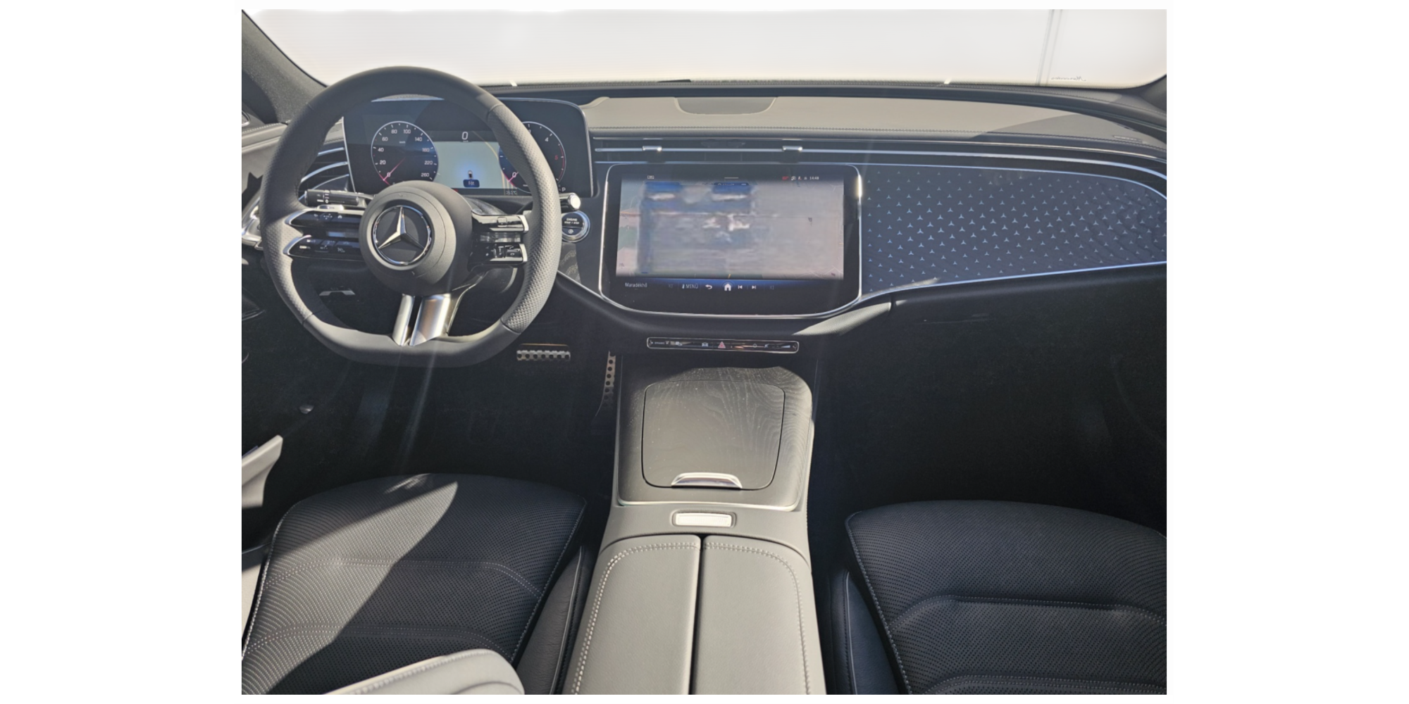 Mercedes-Benz E 220d 4MATIC – Luxury & Performance Awaits!