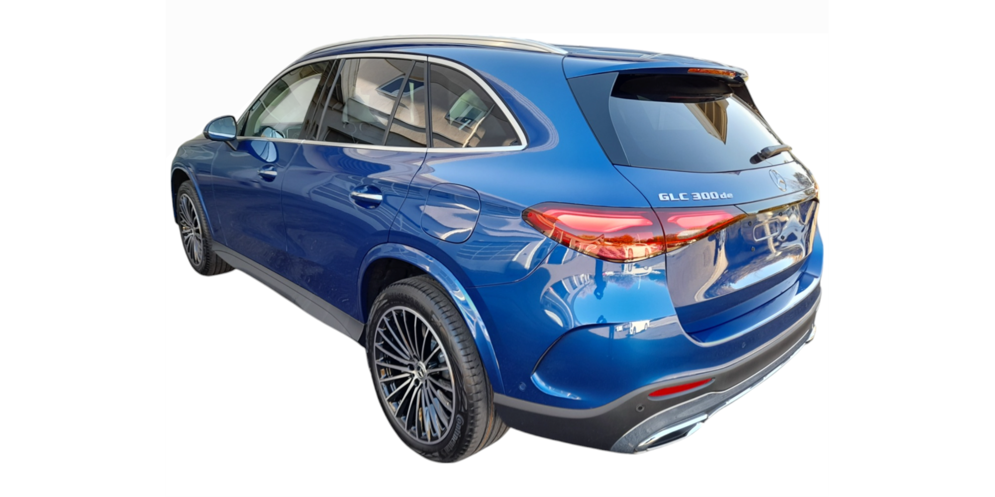 Mercedes-Benz GLC 300 de 4MATIC – Hybrid Luxury Awaits!