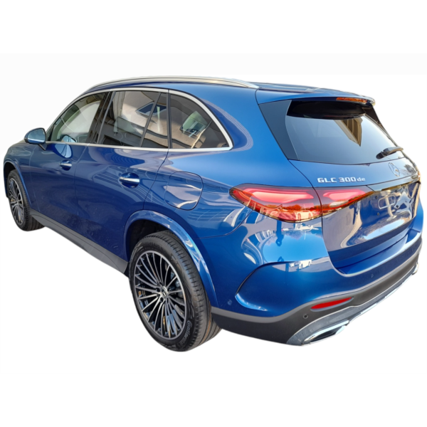Mercedes-Benz GLC 300 de 4MATIC – Hybrid Luxury Awaits!