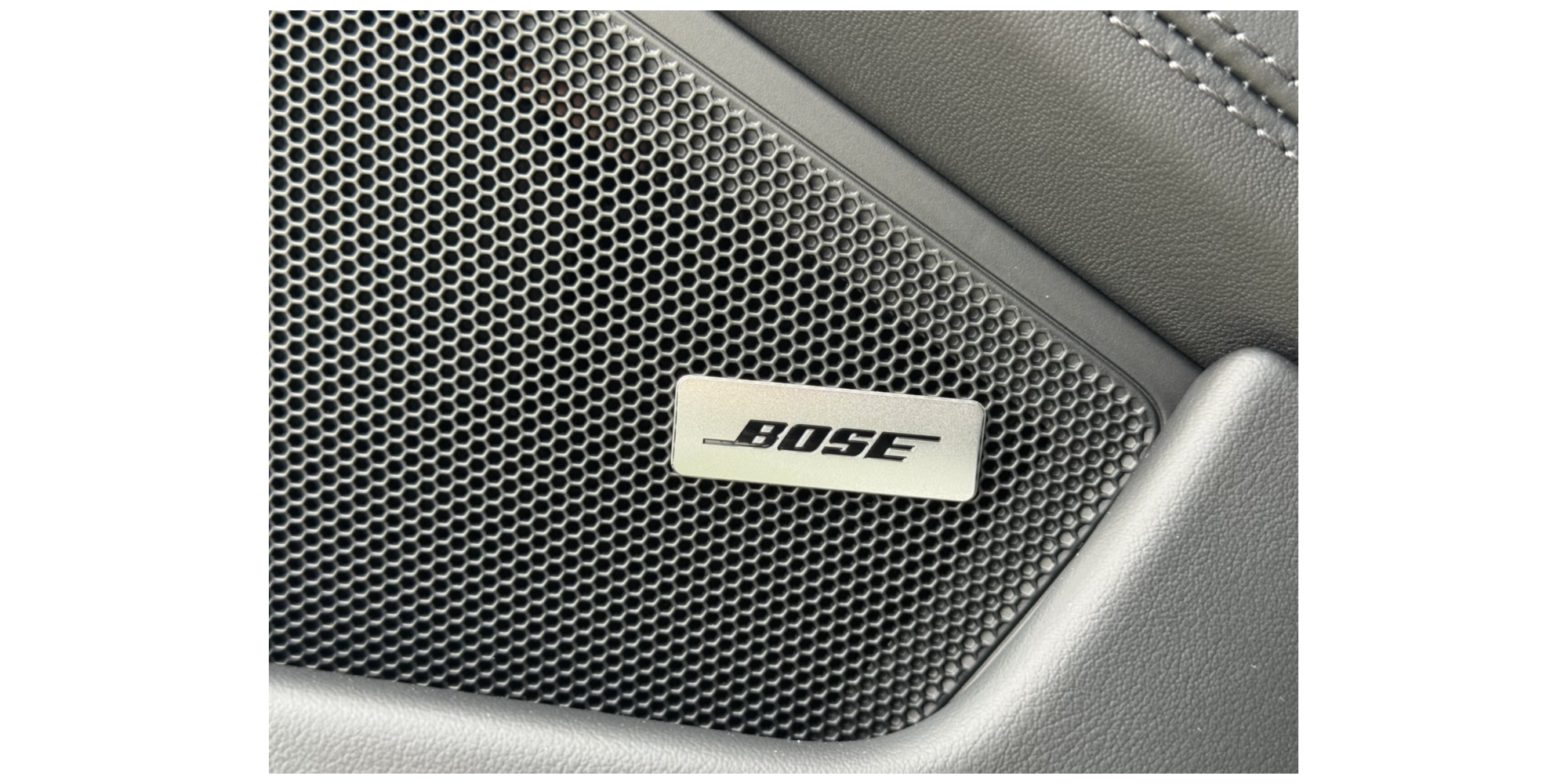 Porsche 911 992.2 Carrera - Iconic Sports Car | Modena Motors GMBH