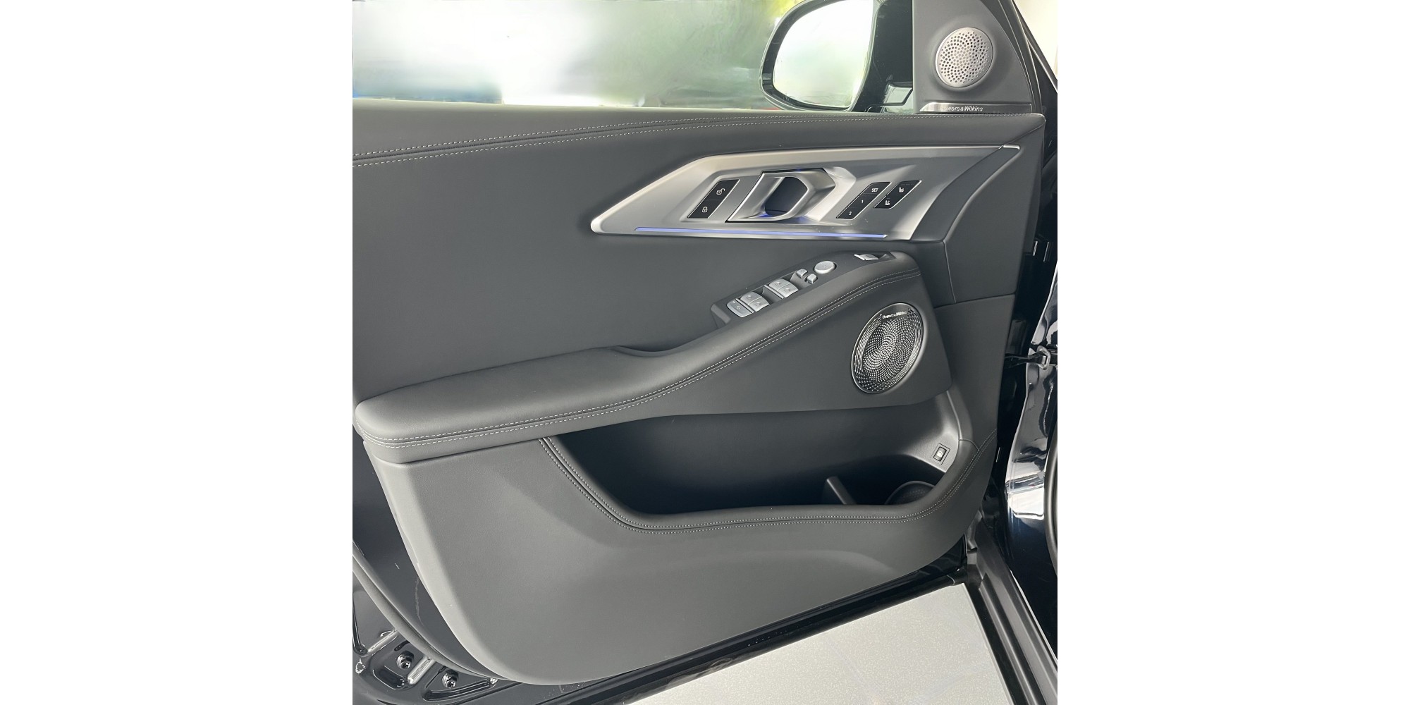 BMW XM | Save 14% | Ultimate Driving Machine