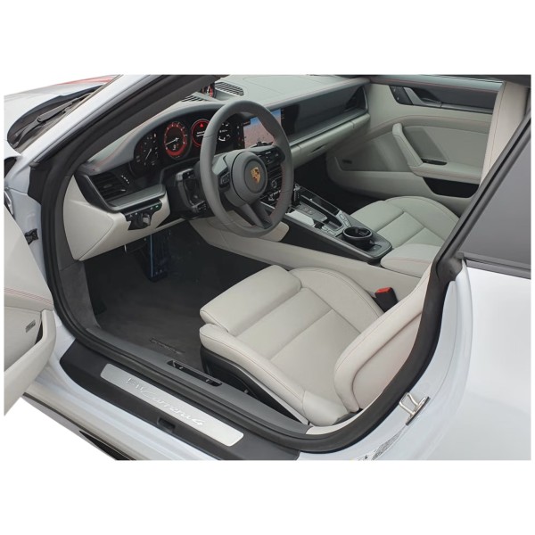 Porsche 911 992 4: Precision Meets Elegance