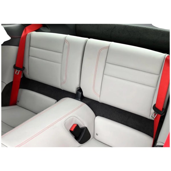 Porsche 911 992 4: Precision Meets Elegance