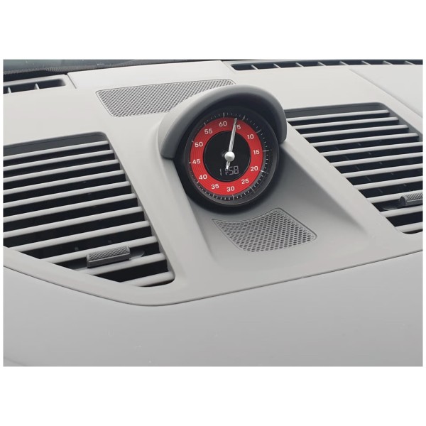 Porsche 911 992 4: Precision Meets Elegance