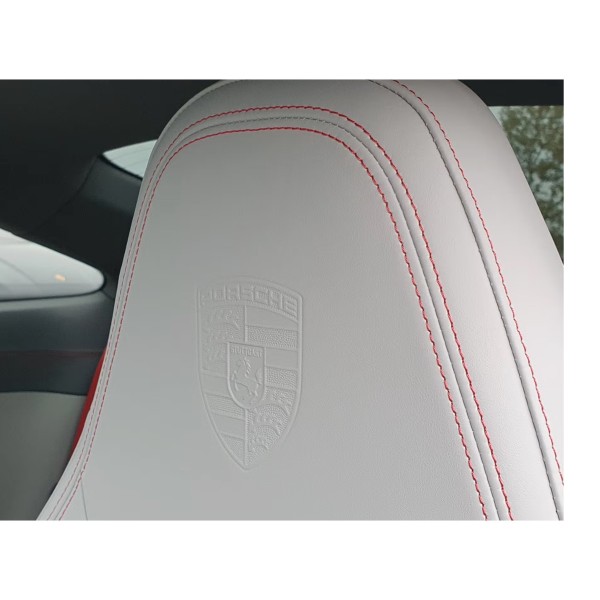 Porsche 911 992 4: Precision Meets Elegance