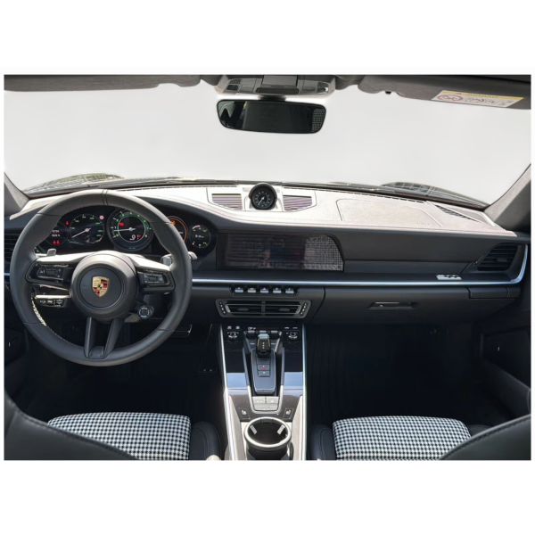 Porsche 911 992: Iconic Style and Performance