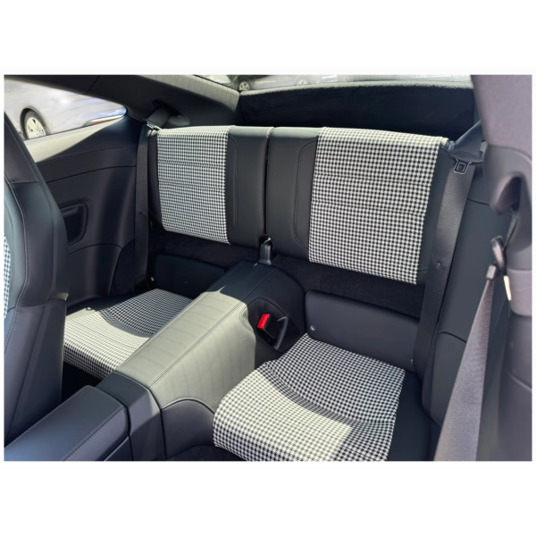 Porsche 911 992: Iconic Style and Performance