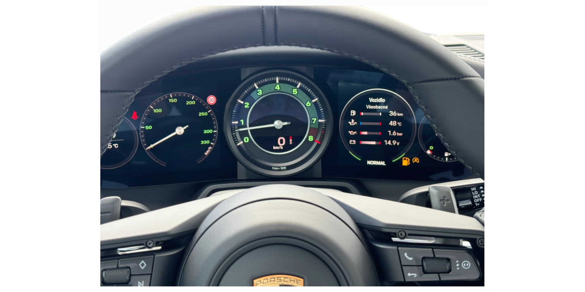 Porsche 911 992: Iconic Style and Performance