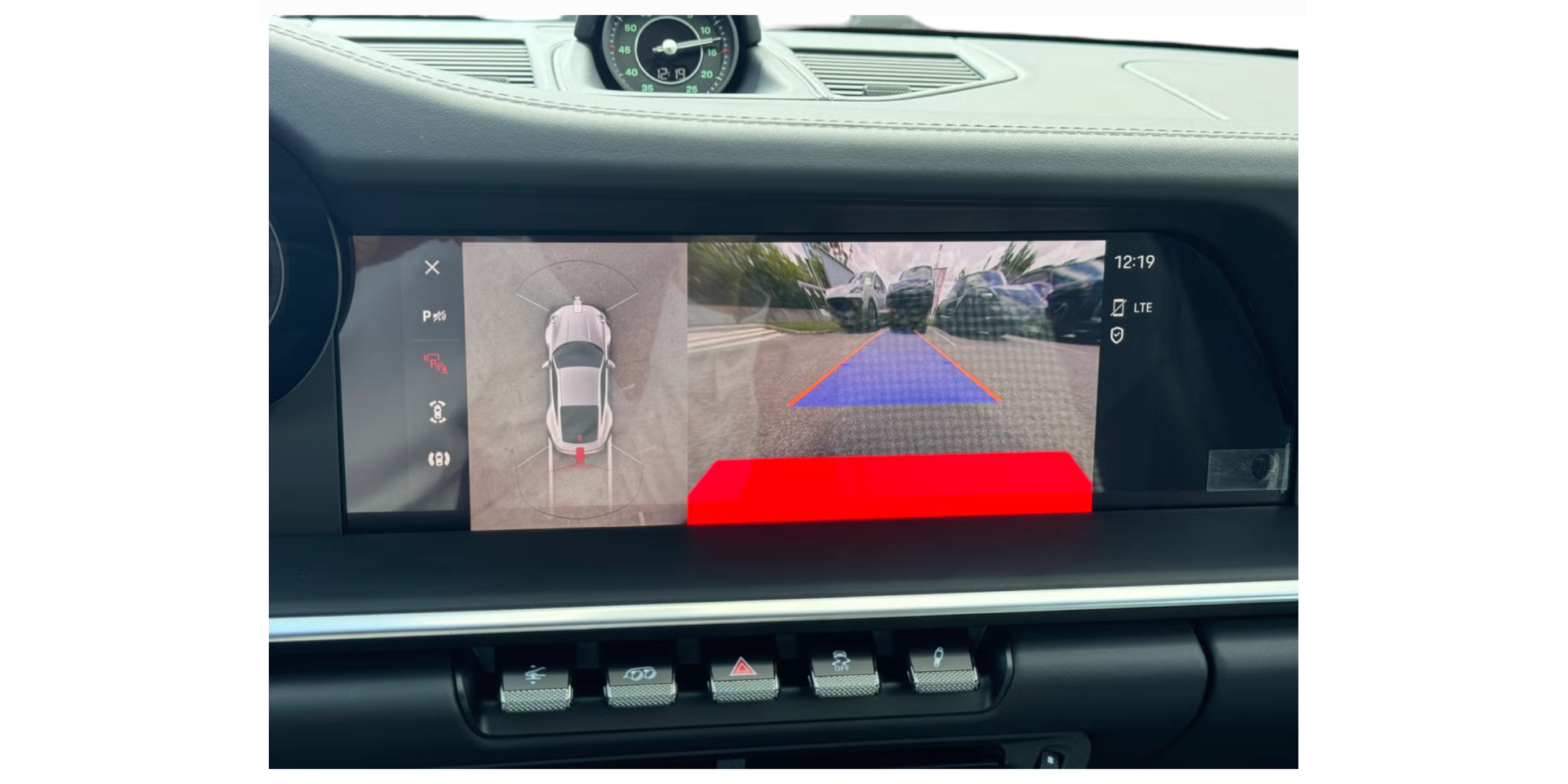 Porsche 911 992: Iconic Style and Performance