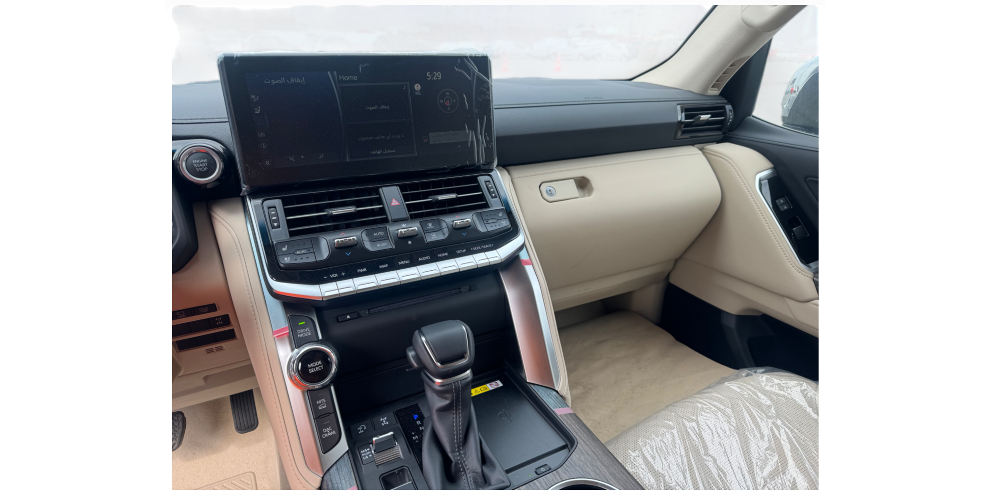 Toyota Land Cruiser VX | Power and Style