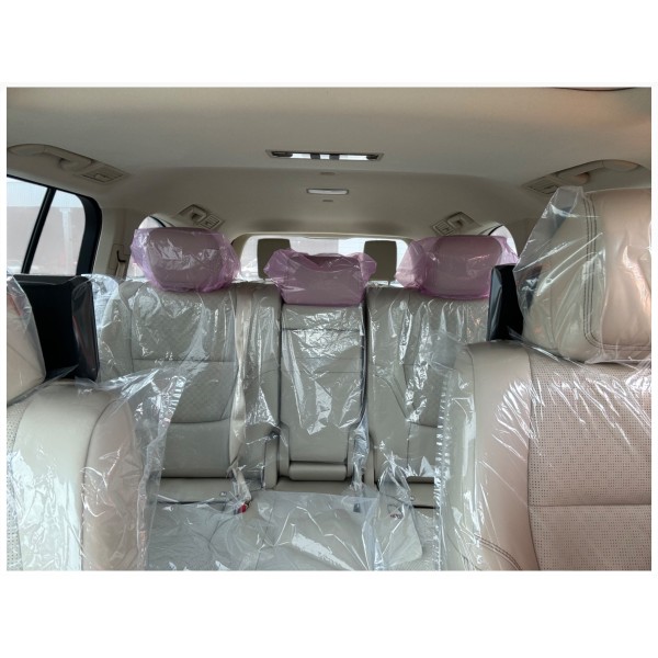 Toyota Land Cruiser VX | Power and Style