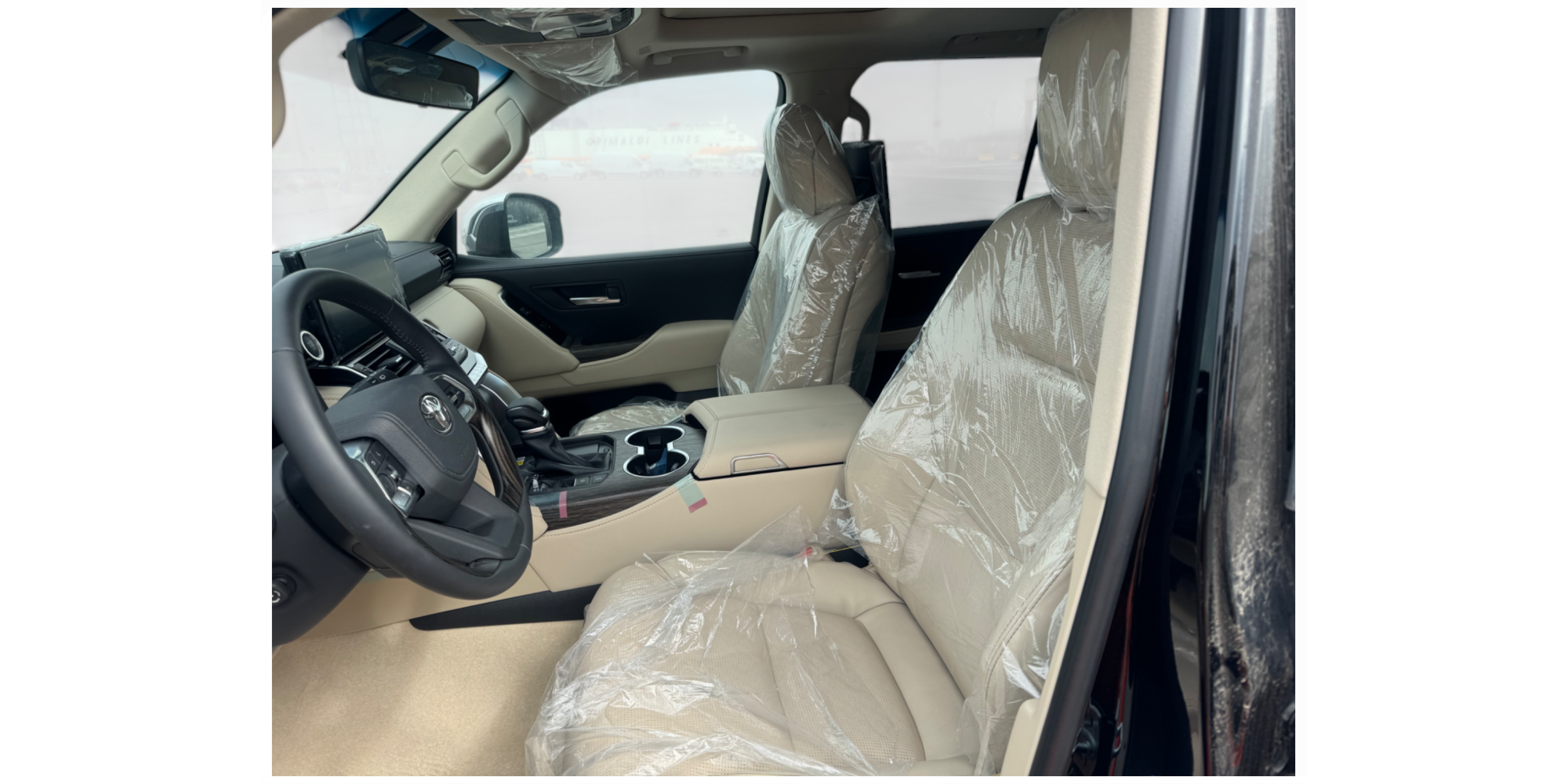 Toyota Land Cruiser VX | Power and Style