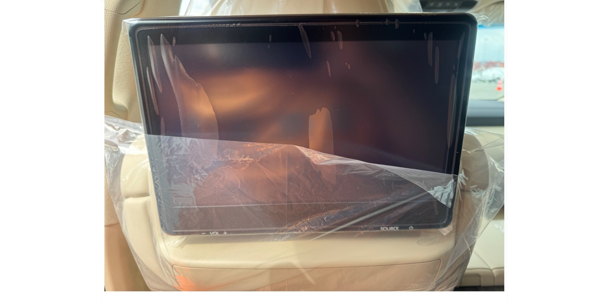 Toyota Land Cruiser VX | Power and Style