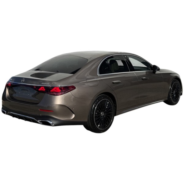 Mercedes-Benz E 220d 4MATIC - Premium AWD Sedan Excellence