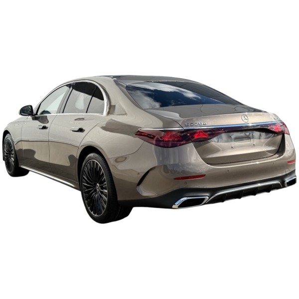 Mercedes-Benz E 220d 4MATIC - Premium AWD Sedan Excellence