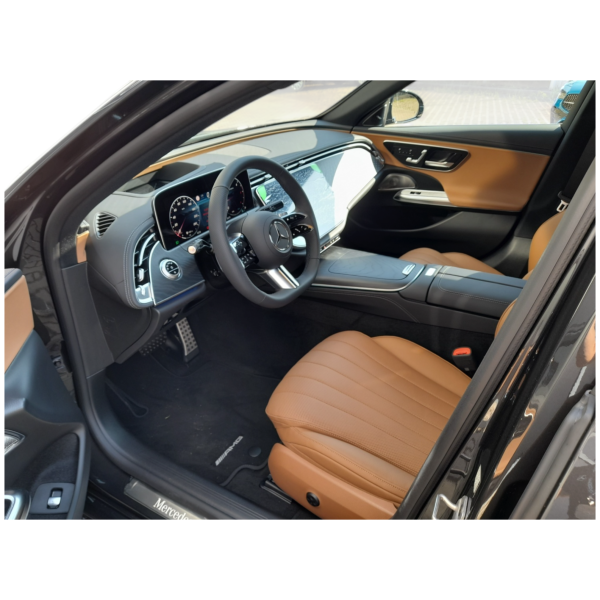 Mercedes-Benz E 220d 4MATIC - Sophisticated AWD Luxury Sedan