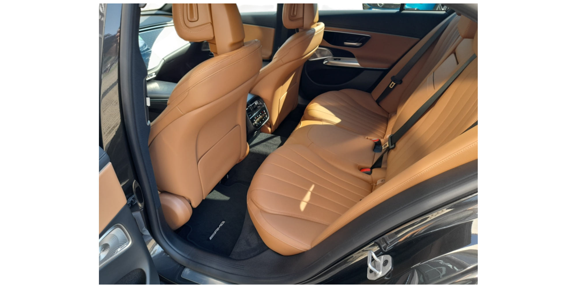 Mercedes-Benz E 220d 4MATIC - Sophisticated AWD Luxury Sedan