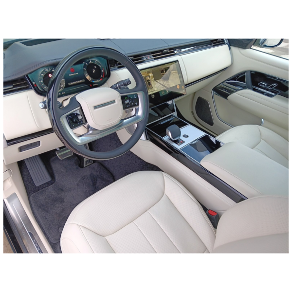 Land Rover Range Rover Autobiography SWB 4.4 AWD - Luxury Redefined