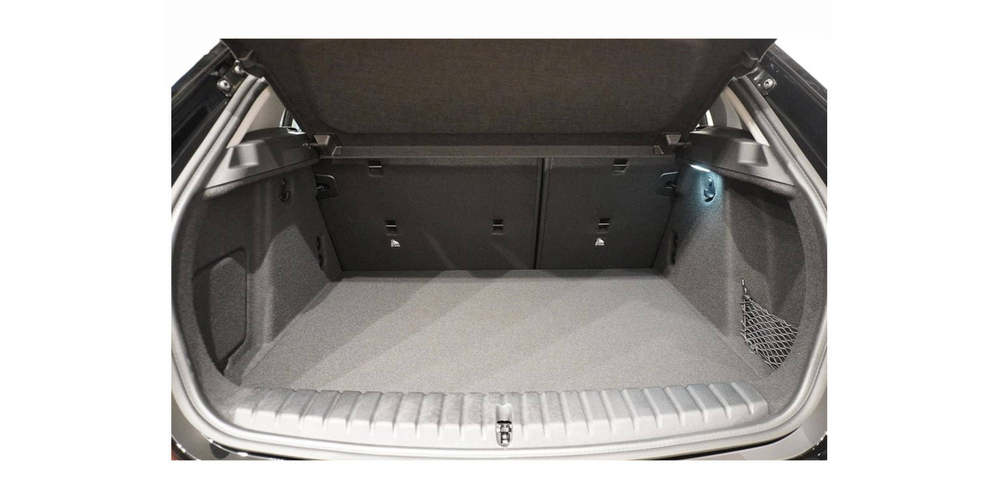 BMW 120 i | Power Hatchback