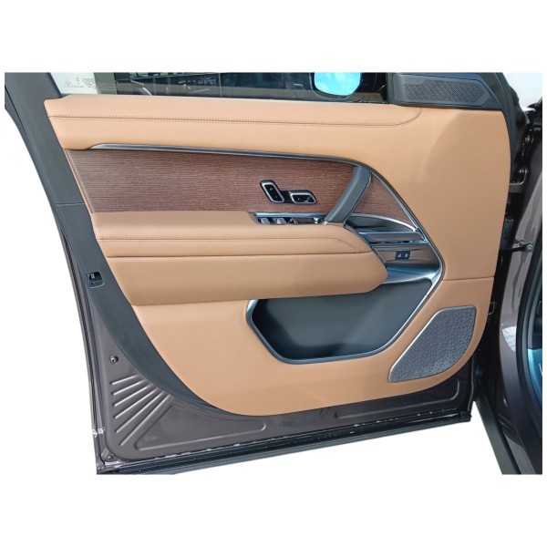 Land Rover Range Rover Autobiography 4.4 - Premium Excellence