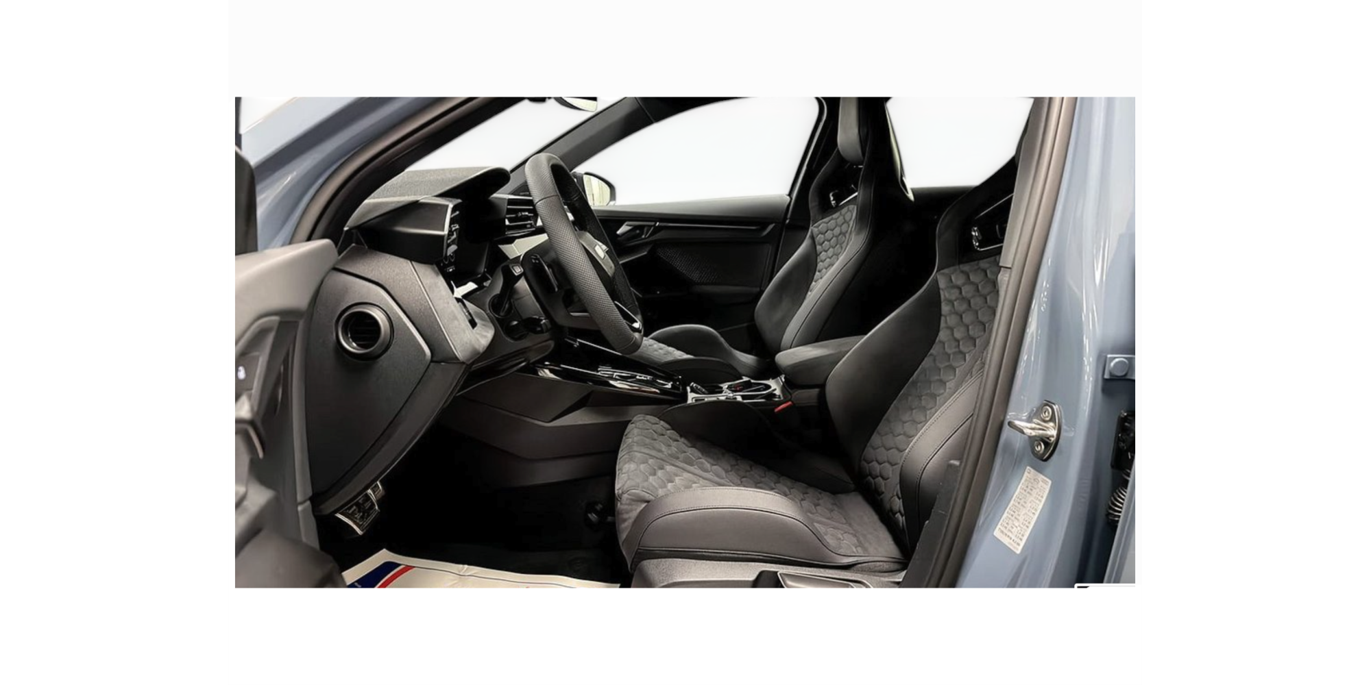 Audi RS 3 Sportback - Dynamic Power & Style | Modena Motors GMBH